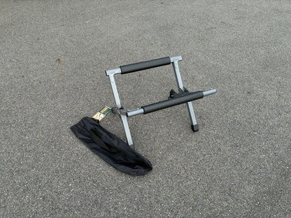 TLS surfboard stand