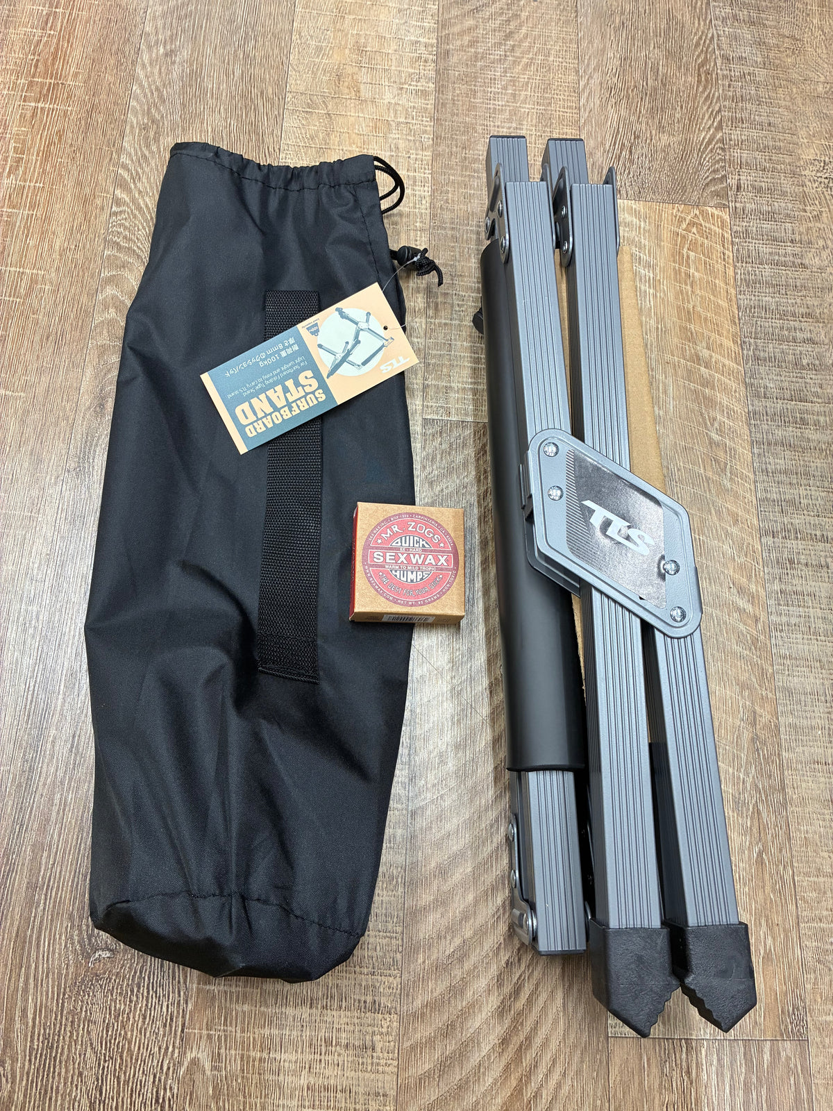 TLS surfboard stand